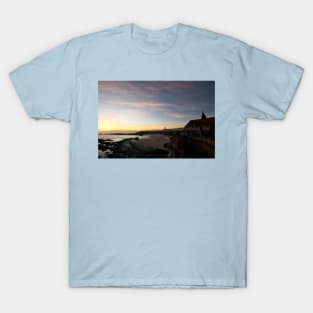 January sunrise at Cullercoats Bay (3) T-Shirt